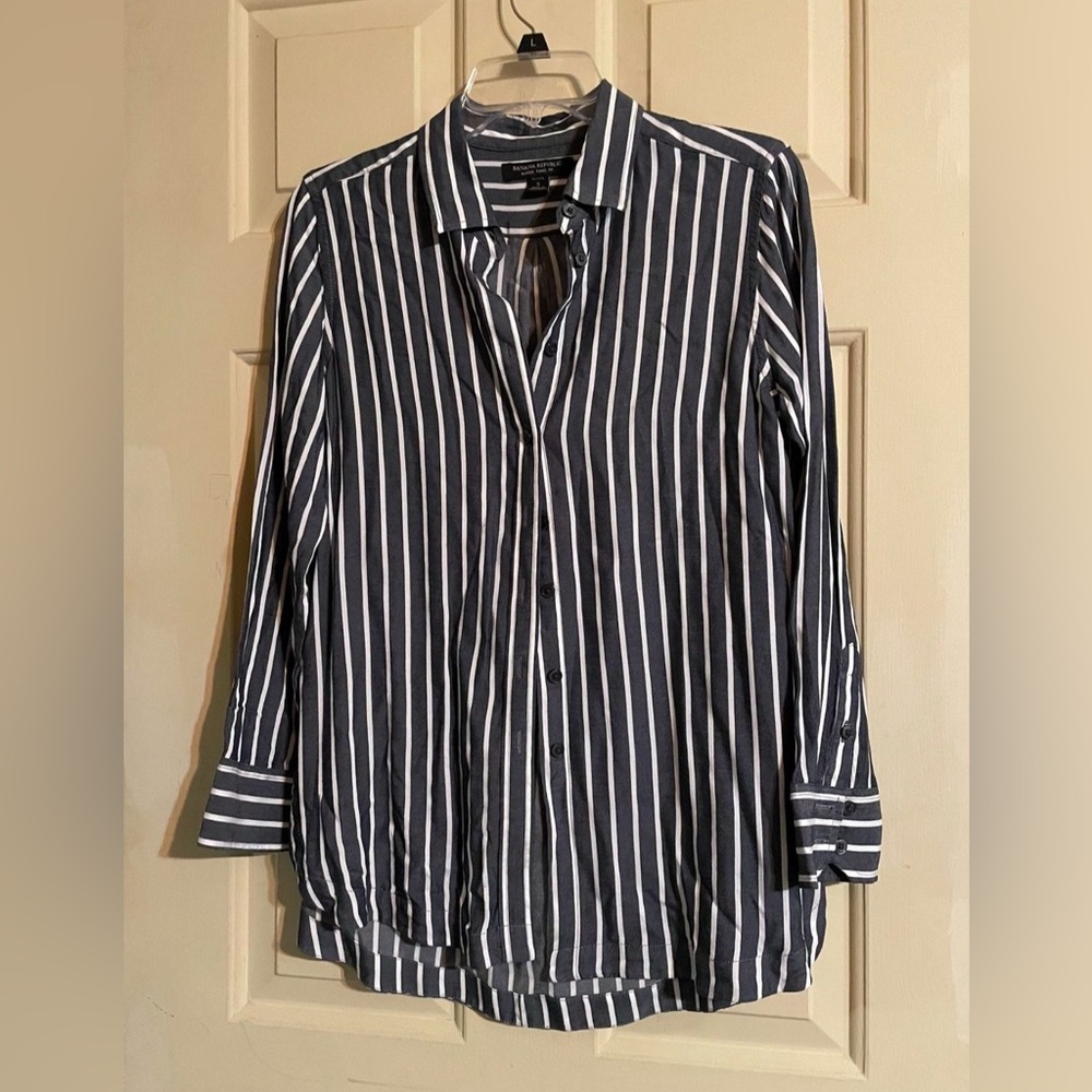 Banana Republic Black and White Striped Button Down Shirt